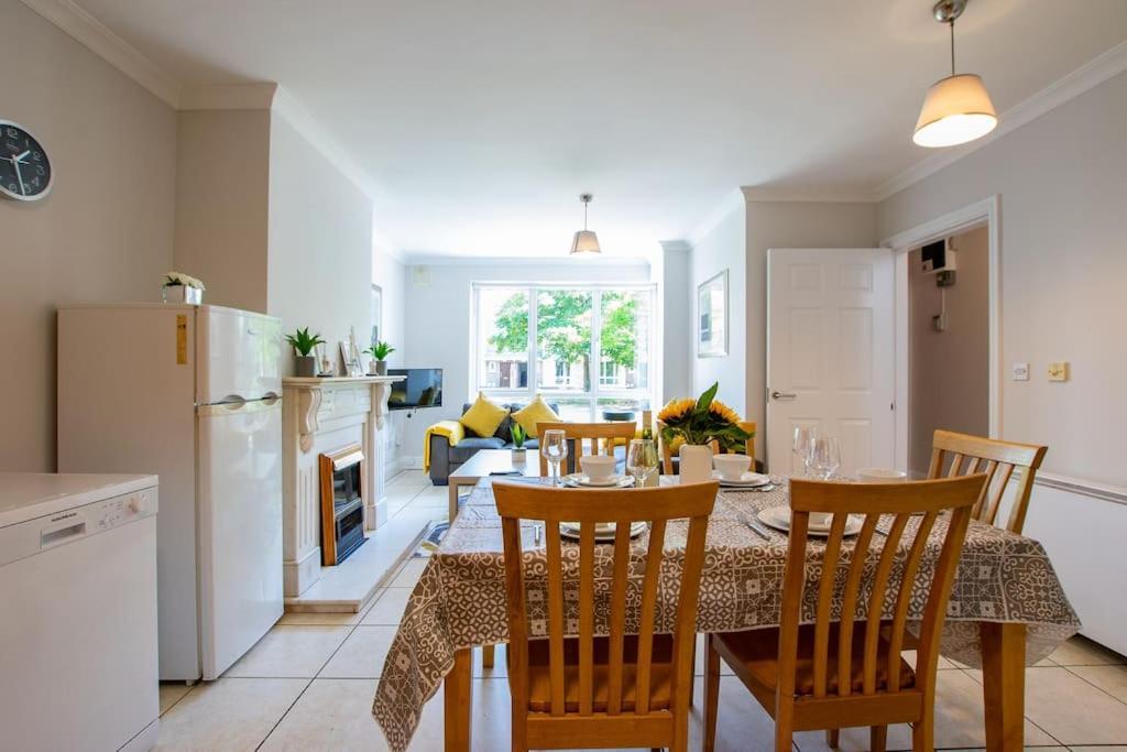 Casa vacanze 103 - The Townhouse At Gort Na Coiribe By Shortstays Galway