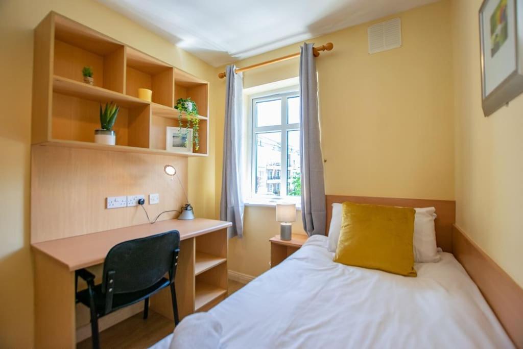 103 - The Townhouse At Gort Na Coiribe By Shortstays Casa vacanze *
