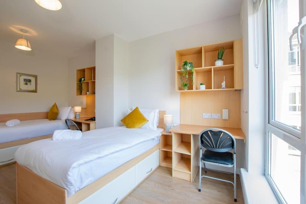 103 - The Townhouse At Gort Na Coiribe By Shortstays